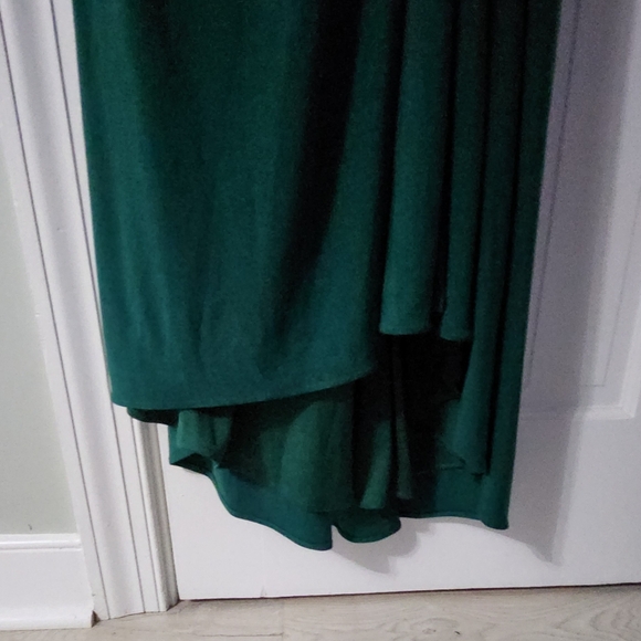 New Mac Duggal Emerald Green Ruched Jersey Drop Shoulder Gown 12 $358 26570 - Picture 11 of 14